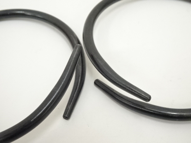  鋳師　孫兵衛造　唐銅鬼面風炉・丸釜添（共箱）